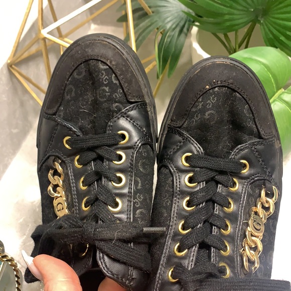 Guess black snickers gold chain 10 - Picture 3 of 6
